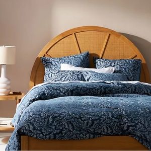 NWT Anthro pillow shams